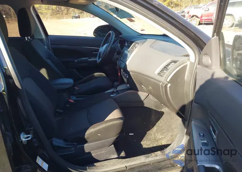 2019 Mitsubishi Outlander Sport 2.0 Es/2.0 Le/2.0 Sp from USA, damaged, VIN JA4AP3AU0KU026624